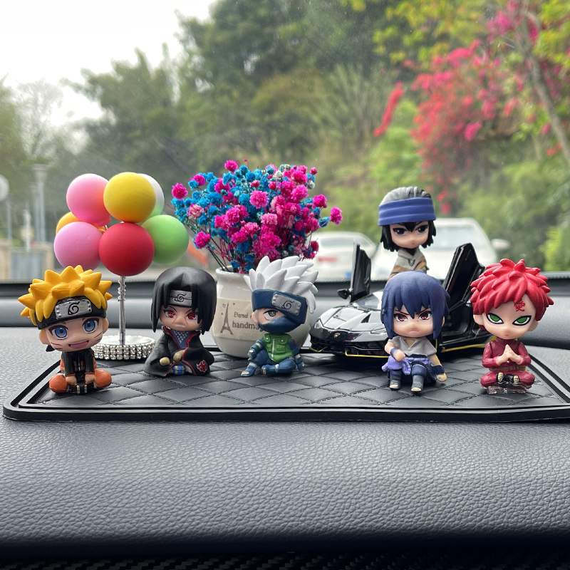 Naruto Car Ornaments Dashboard Car Interior Accessories Cartoon Character Figurines Car Decoration