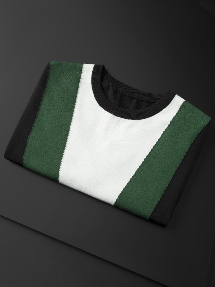 2021 new summer short-sleeved knitted sweater men's Korean version loose T-shirt thin ice silk contrast color round neck inner jacket