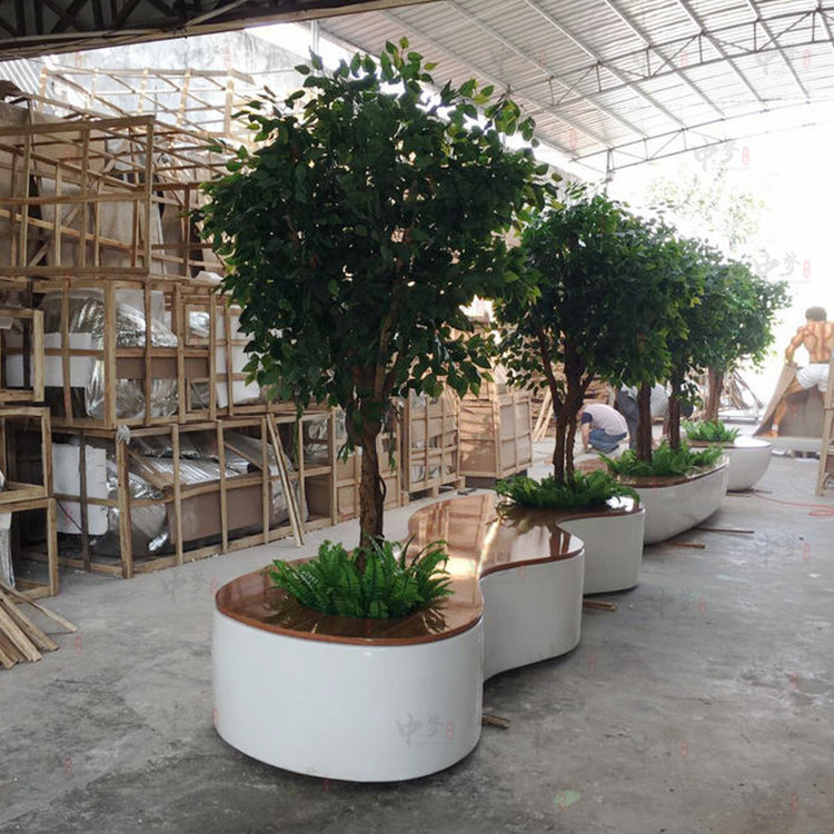 Large shopping mall promenade combination special-shaped leisure chair fashion with wooden sitting surface green plant flower trough custom outdoor bench