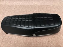 Suitable for Honda CG motorcycle seat bag Honda CG125 seat bag Pearl River ZJ125 happy seat bag assembly