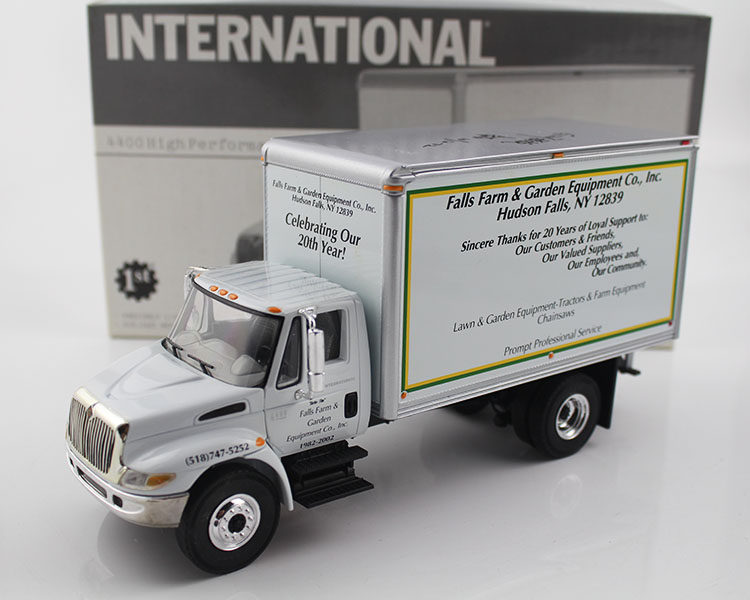 1st FIRST GEAR 1:3444 million National Truck Truck Model Simulation Alloy Model