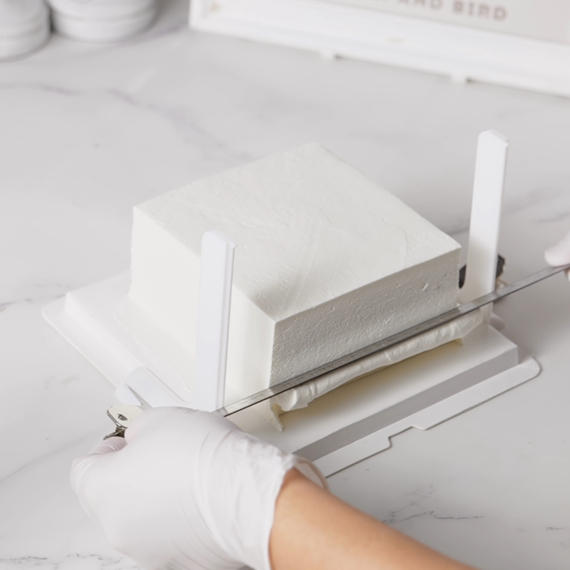 Square Cake Frosting Aid/Square Cake Smoothing Tool