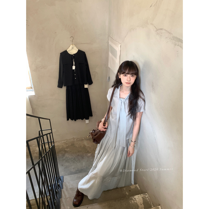 Diamond ◆ Clear and Serene Style, Korean Minimalist Short-Sleeved Shirt Top and Long Skirt Slimming Two-Piece Set.