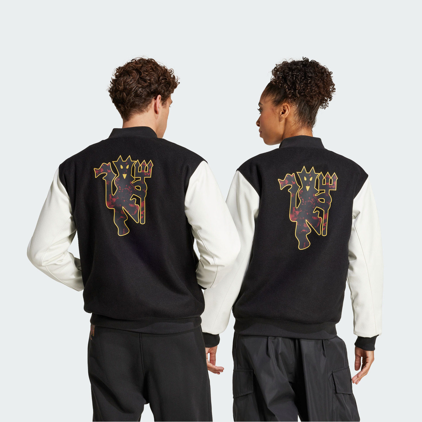 曼联扎染系列情侣宽松足球休闲文化棉服adidas阿迪达斯｜25年秋冬最火联名款，潮人必备穿搭神作！-运动棉衣-淘宝好物网, image size:1440x1440