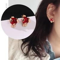 3209 Серьги красной свиньи