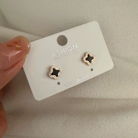 Серьги, четырехлистный клевер, 0.7см