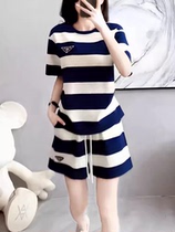 European station striped casual sports suit for women summer 2024 new short-sleeved fashionable street two-piece set