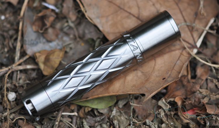 Beidou made titanium alloy LED small hand-held wolf outdoor portable multi-function mini-light charging emergency flashlight