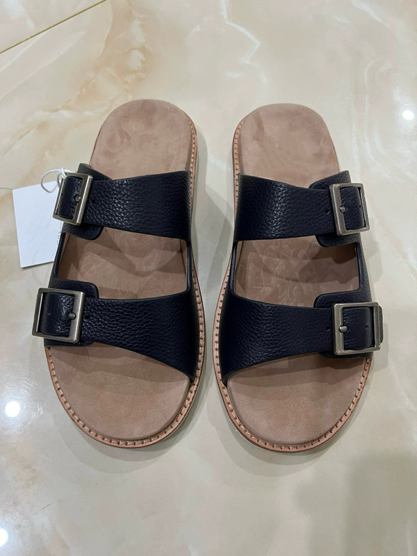 Men's Flat Lightweight Indoor and Outdoor Slippers, Casual Sandals, Slip-On Beach Shoes, Genuine Leather Lazy Slippers, Men's Slippers
