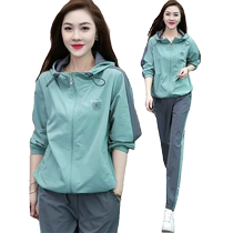 Large size loose sportswear suit 2024 new womens spring and autumn small lapel sweatshirt wide-leg pants two-piece set