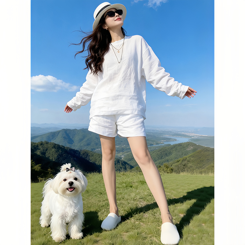 Summer Relaxed Linen Suit for Women 2026 White Round Neck Loose Sun Protection Shirt Shorts Sports Two-Piece Set