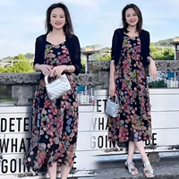 Черное платье-комбинация