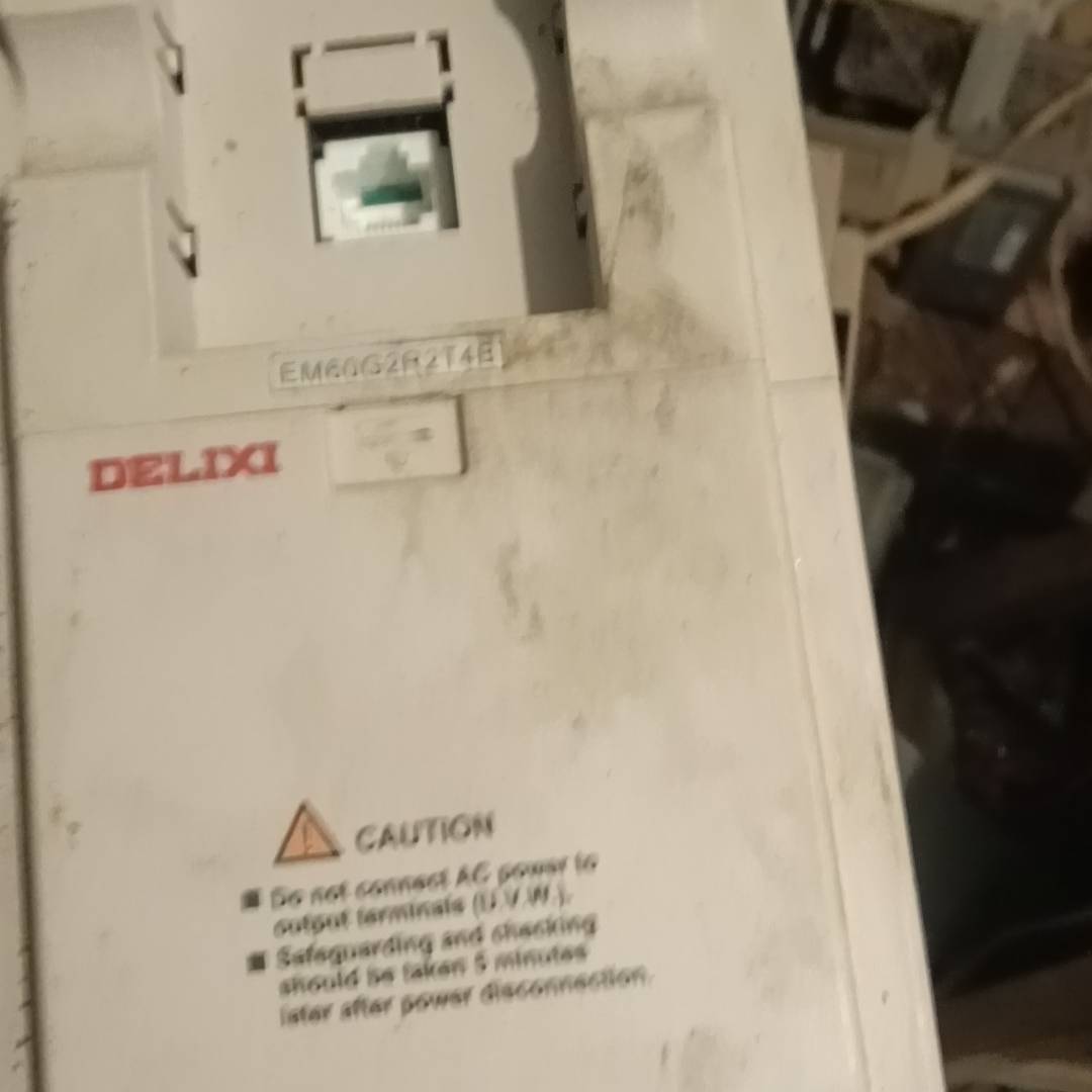 揭秘德力西EM60变频器背后的工业节能秘密