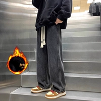 Черный цвет плюс бархат