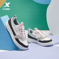 Xtep, демисезонные кроссовки, легкая низкая женская повседневная обувь на платформе для школьников и студентов