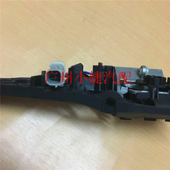 Chevrolet Cruze tay cầm cơ sở Yinglang mới Regal Xinjun Yue cửa xe xử lý khung phụ tùng xe hơi - Những bộ phận xe ô tô phụ kiện ô tô giá rẻ