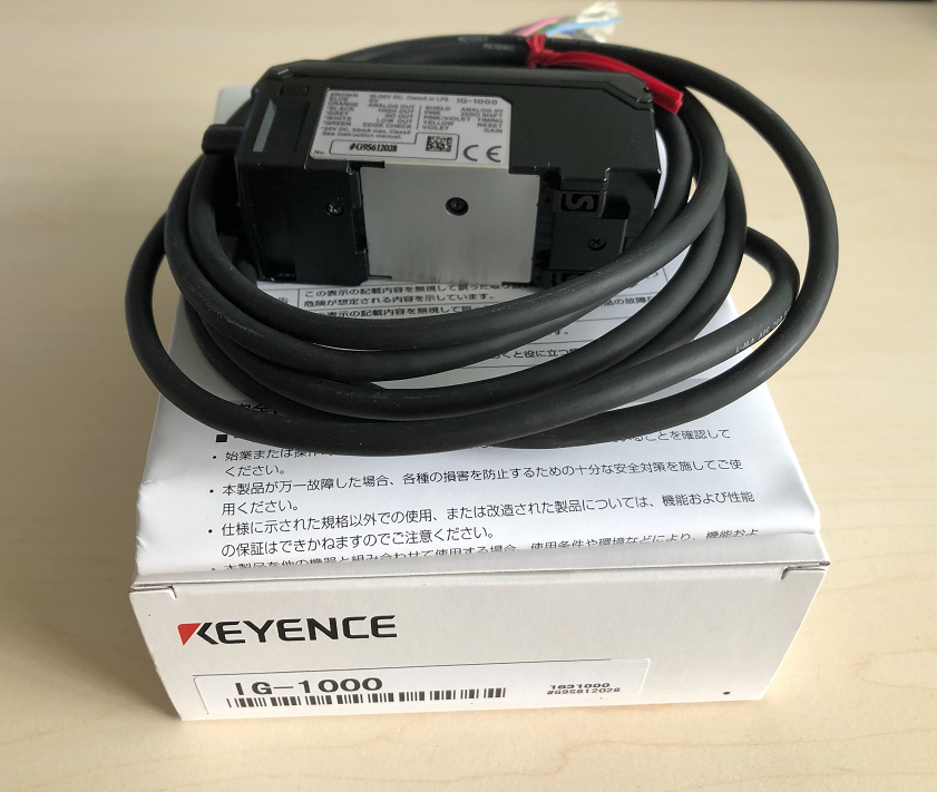KEYENCE Kienz IG-1000 Amplifier Unit DIN Rail Type Beat FRONT FOR JAPANESE SPOT
