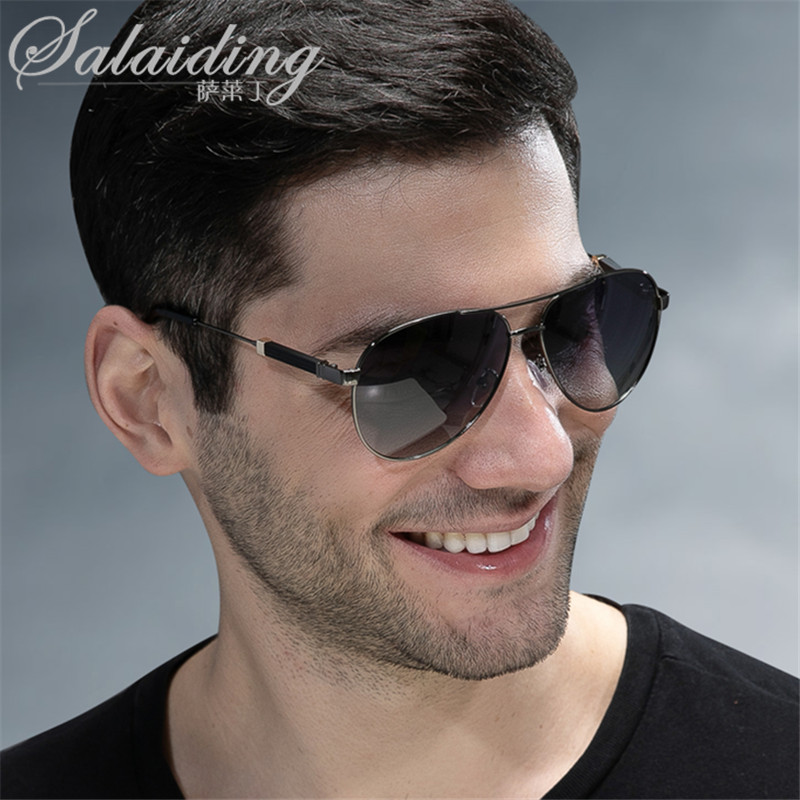 Small face sunglasses men's driving special polarized driving mirror men's sunglasses small frame toad mirror anti-UV glasses