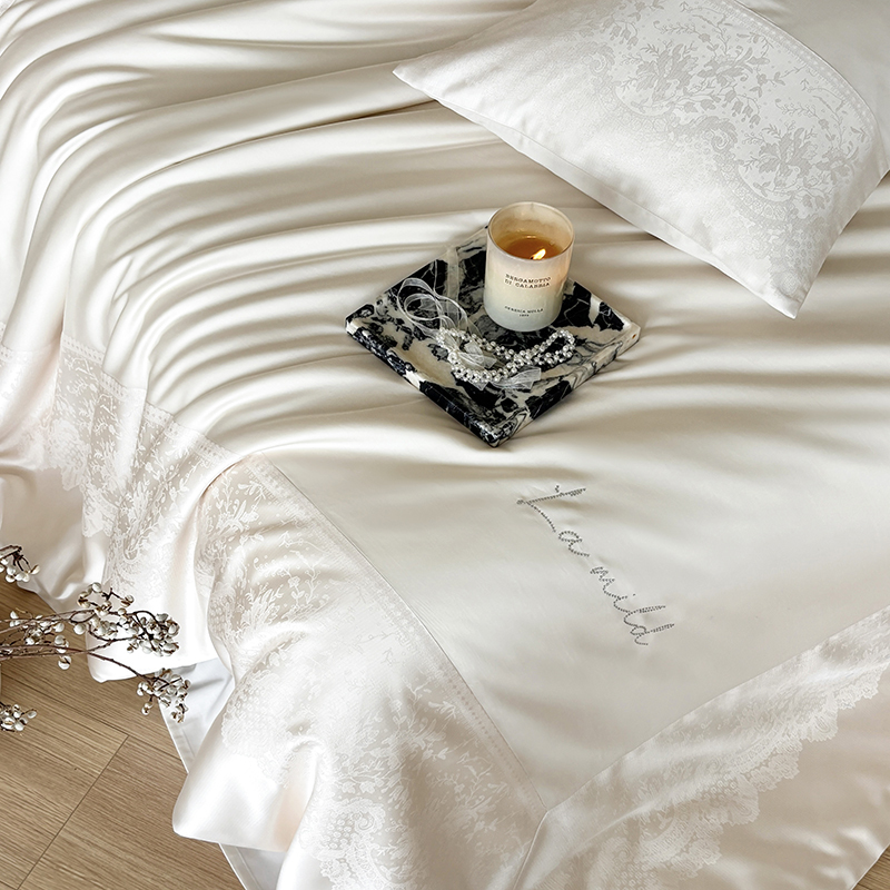 Roland Home Textiles High-Precision Long-Staple Cotton Pure Cotton Four-Piece Set for Spring and Autumn, Light Luxury Designer Jacquard Duvet Cover Bedding Roland Home Textiles High-Precision Long-Staple Cotton Pure Cotton Four-Piece Set for Spring and Autumn, Light Luxury Designer Jacquard Duvet Cover Bedding