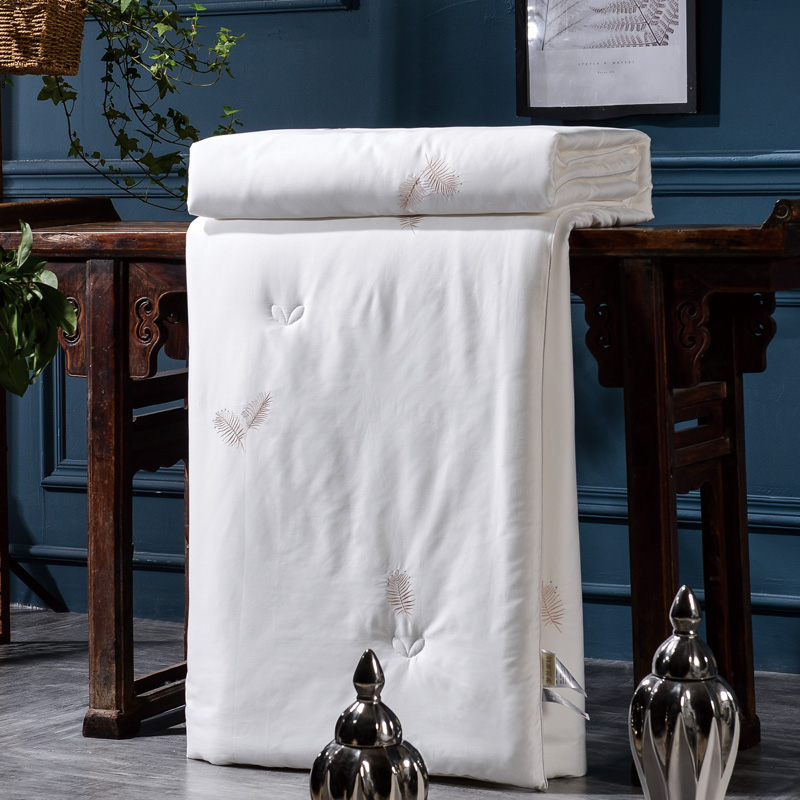 Cattle goods Roland home textile bamboo fiber cotton spring and autumn quilt thick warm winter quilt core antibacterial fiber double bed