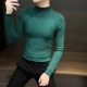 Темно -зеленый длинное рукав