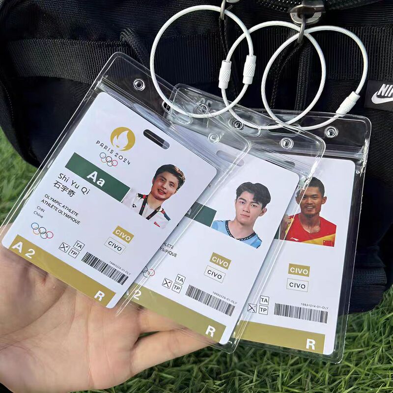 Paris Badminton Li Zongwei, Lin Dan, Tao Tian, Shi Yuqi Competition Star Cards Student Backpack Pendant Fan Collection