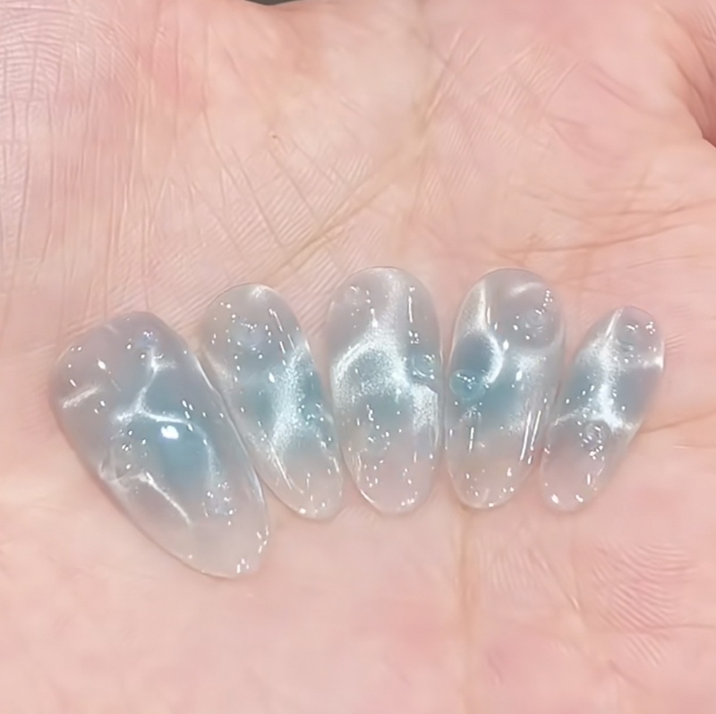 In Stock【Ice Transparent Wave】Summer Blue Sea Ice Transparent Water Wave Cat Eye Whitening Wearable Nails Niche 2026 New Model