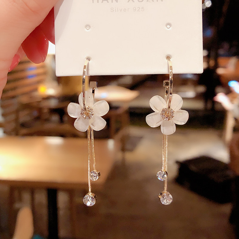 South Korea Dongdaemun Earrings Women's Tide Temperament Crystal Five-petal Flower Long Edition Tassel Earrings 925 Sterling Silver Needle Earrings