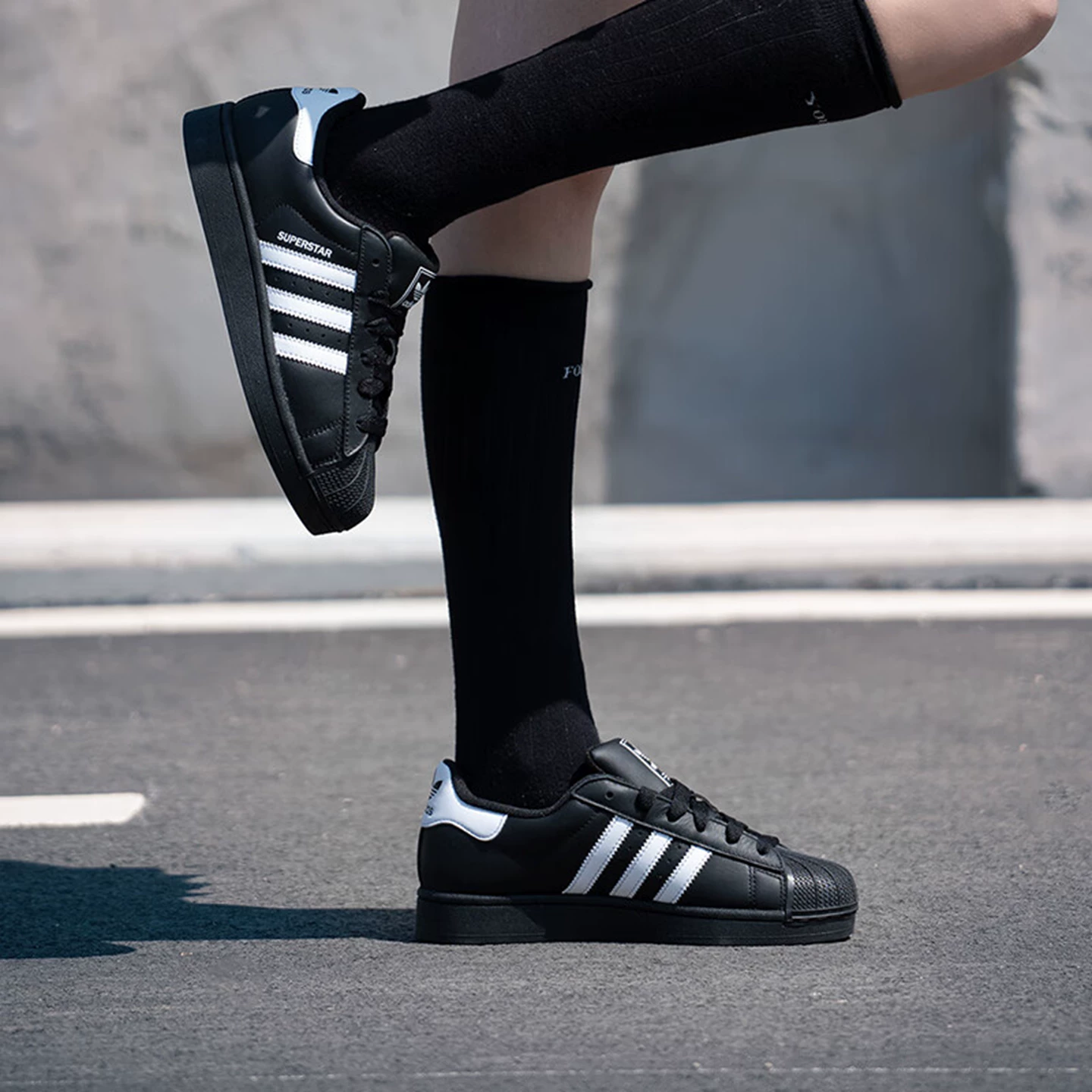 Кроссовки Adidas женские обувь официальные аутентичные кларов кроссовки новые носки в форме ракушки белые обувь для мужчин