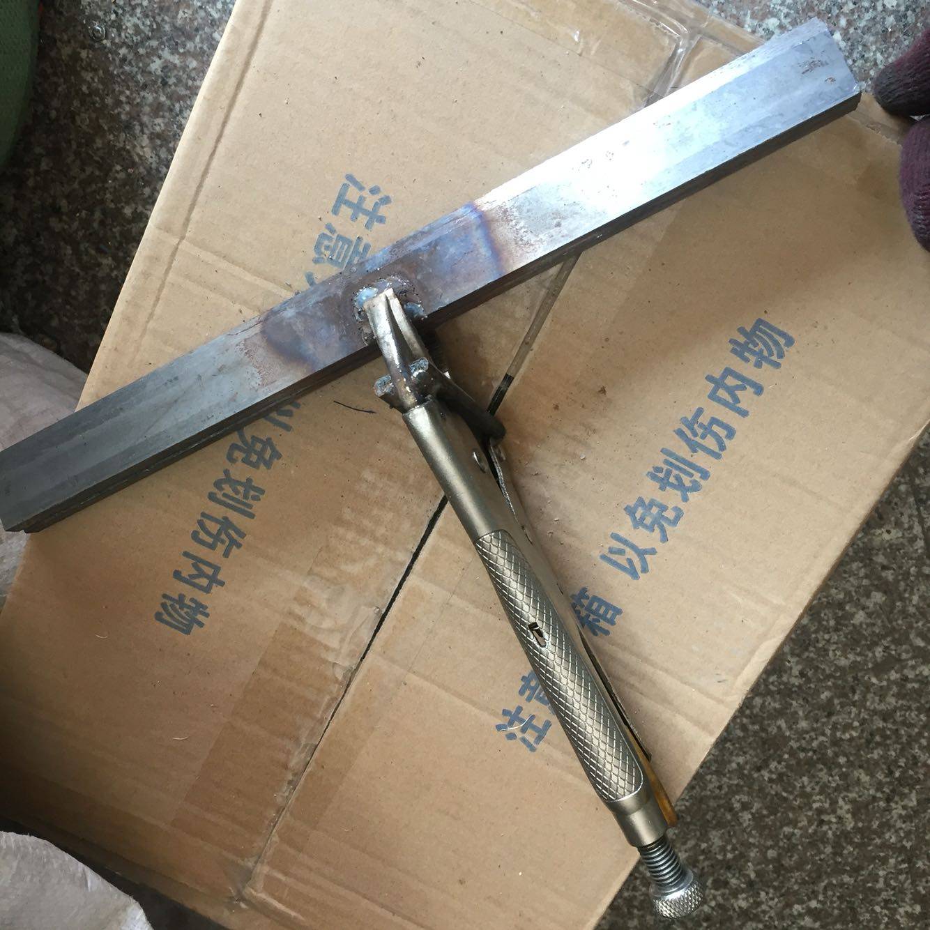 Glasses polished vigorously pliers polished clamp glasses special import vigorous pliers polished vigorously pliers with adhesive strips