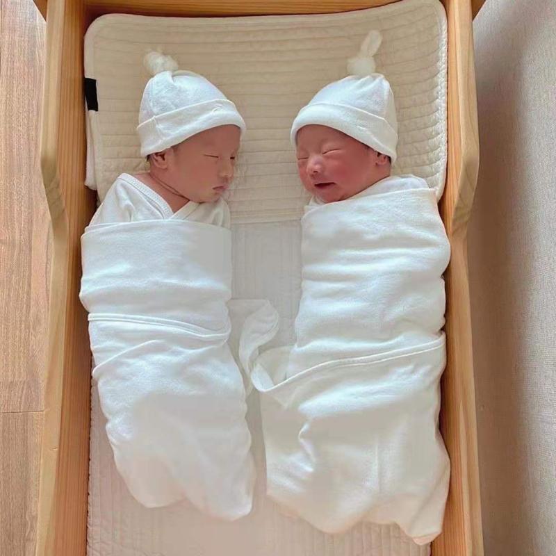 2 pieces soft glutinous newborn delivery room wrapping scarf white cotton wrapping cloth knitted cotton wrapper single newborn baby quilt