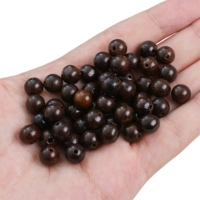 Кожа 8мм, диаметр отверстия около 1мм, в упаковке 50 шт.