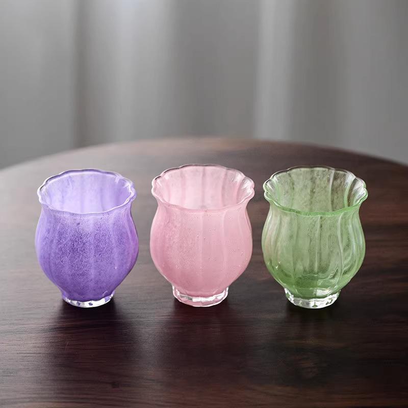 Crystal Glass Bubble Tea Cup with Pink Petals, Master Cup, High Aesthetic Value, Kung Fu Tea Set, Personal Tea Drinking Cup Crystal Glass Bubble Tea Cup with Pink Petals, Master Cup, High Aesthetic Value, Kung Fu Tea Set, Personal Tea Drinking Cup