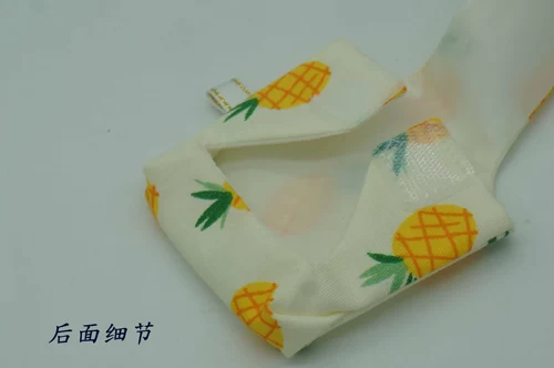 Птицы без влажного попугая.