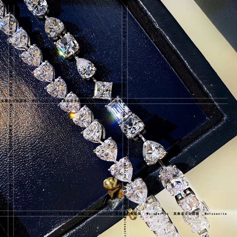 Pt950 Platinum Moissanite Irregular Heart-Shaped Sterling Silver Elegant Luxury Full Diamond Irregular Bracelet Gift 18K Gold