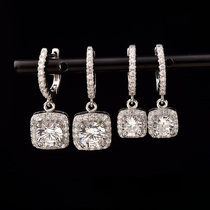 PT950 Platinum Earrings Square Bag Earrings Buttoned American Imported Mosandrill Group Insert Earrings 1 Carat Princess Square Earthen Accessories