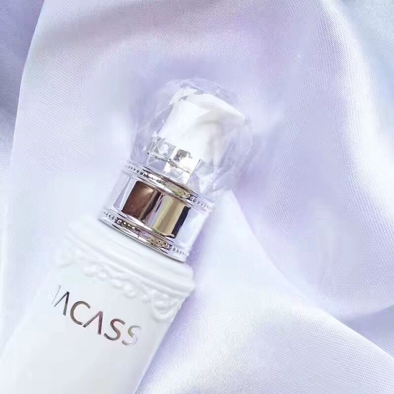 Neo 茜 lông khuyên dùng thẻ mật ong trang điểm lỗ chân lông vô hình trước khi cô lập sữa làm sáng dầu kiểm soát trang điểm nude kéo dài cho bà bầu giá kem che khuyết điểm