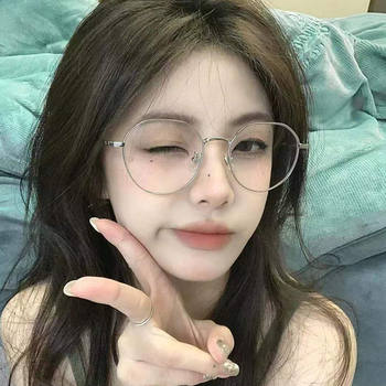 2025 New Anti-Blue Light Gold-Rimmed Glasses for Nearsighted Women, High Appearance Value, Prescription Glasses, Natural Look Magic Tool, Ultra-Light Large Frame Glasses