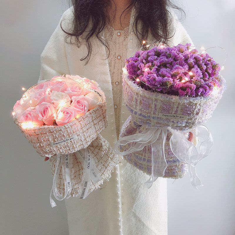 Niche small fragrance simulation flower rose forget-me-not bouquet finished girl girlfriend birthday gift