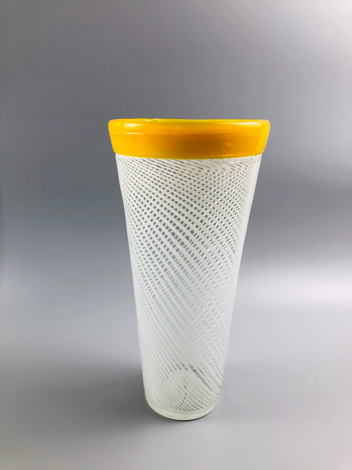 Vintage Medieval Outlet Straight Cylinder Reticulated Design Sense Glazed Vase Large Caliber Vase Stay-at-home Swing 