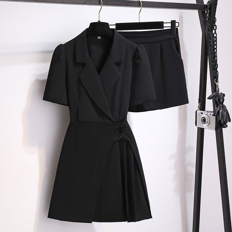 Elegant Black Waist-Cinching Chiffon Blazer Dress with Shorts Two-Piece Set 2026 Summer New Style Petite Temperament Elegant Black Waist-Cinching Chiffon Blazer Dress with Shorts Two-Piece Set 2026 Summer New Style Petite Temperament
