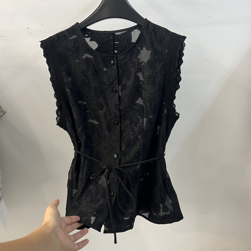 Black Lace-Up Mesh Jacquard See-Through Lace Round Neck Sleeveless Shirt for Women Summer Fashionable Western Style Shirt Top Black Lace-Up Mesh Jacquard See-Through Lace Round Neck Sleeveless Shirt for Women Summer Fashionable Western Style Shirt Top