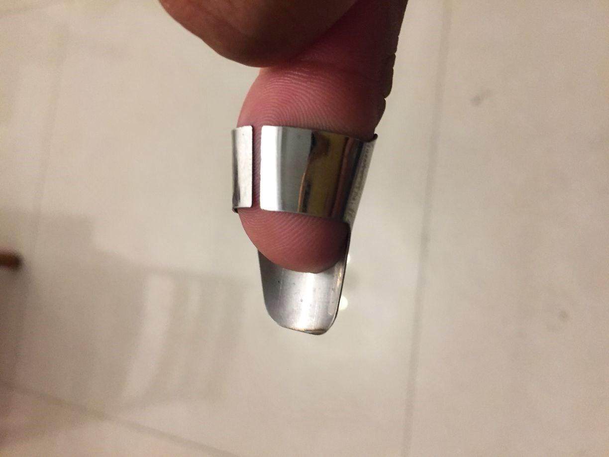 Tea cucumber melon fruit pepper pepper protection dish pick tool diamond horn beans without hurting hand grapes