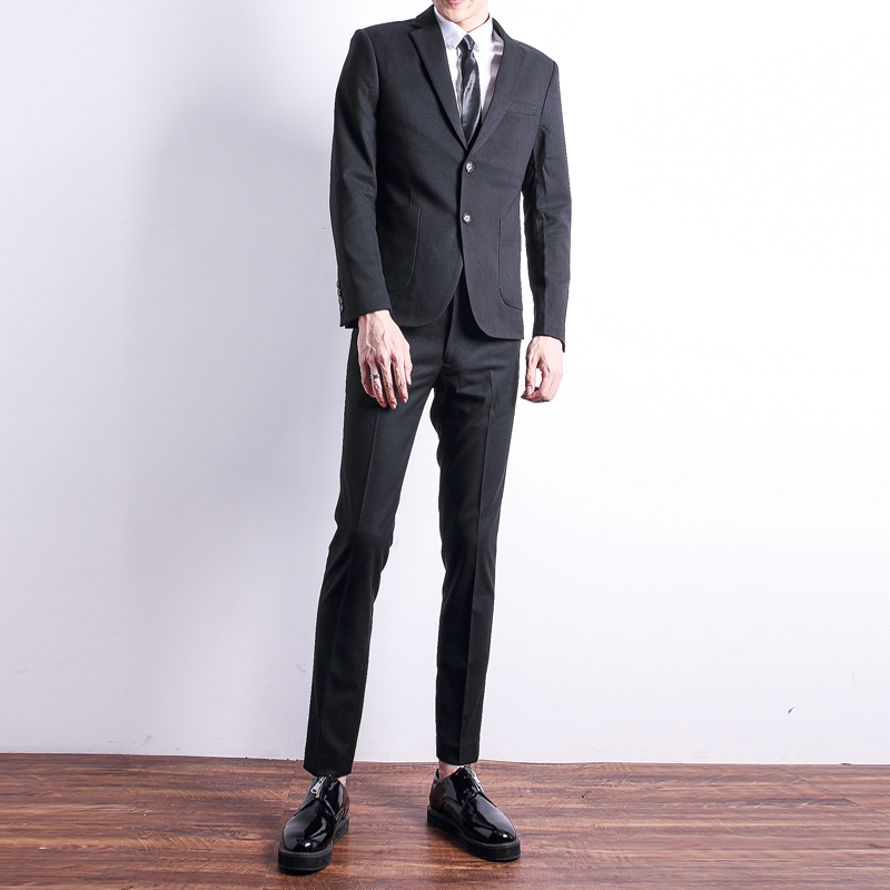 professional formal dress for man