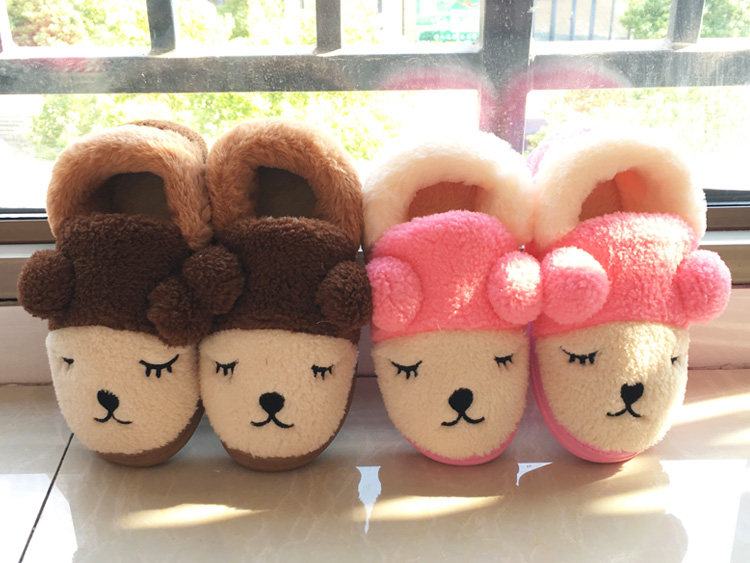 Pantoufles enfants en suède pour hiver - semelle plastique - Ref 987022 Image 30