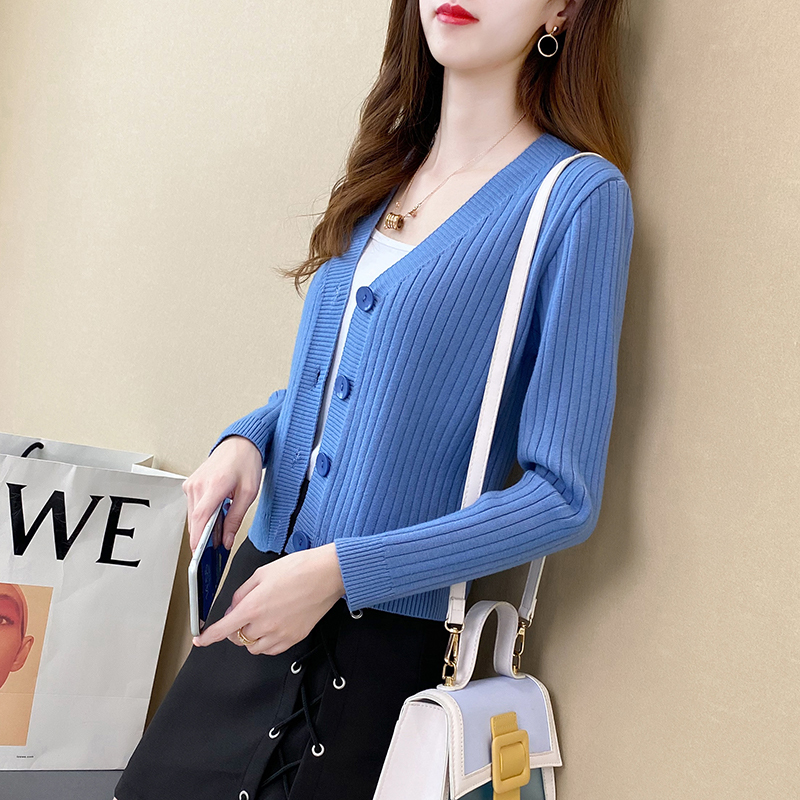 Early Autumn Knitted Sweater Cardigan Short Top Sweater Coat for Women High-End New Spring and Autumn Loose Shawl for Ladies