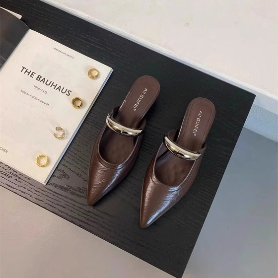 内增高坡跟尖头包头半拖鞋女外穿2025新款春夏绝美玛丽珍穆勒单鞋