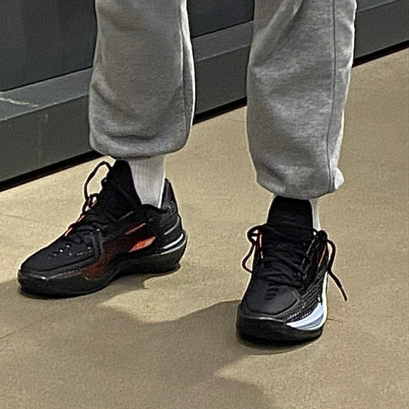 New G.T.Cut 1 Shock-Absorbing, Wear-Resistant, Rebound Basketball Shoes for Men and Women, Outdoor Hiking Shoes, Sports and Casual Shoes