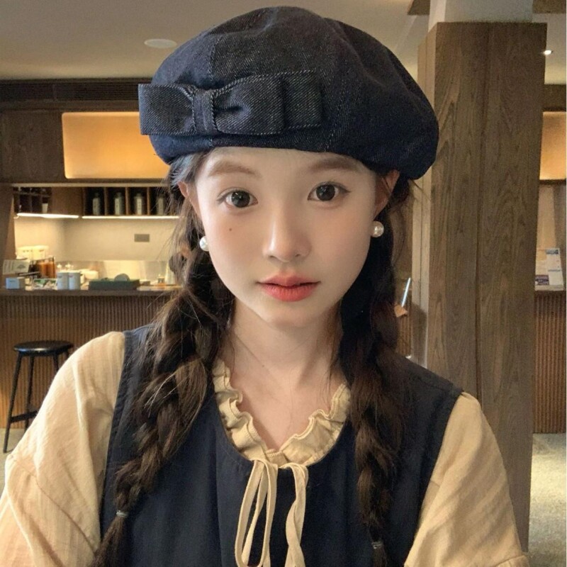 初秋にふさわしい、甘く万能なリボンベレー帽、レディースレトロ文学風デニムシンプル八角帽子、ニュースボーイキャップ、画家風帽子