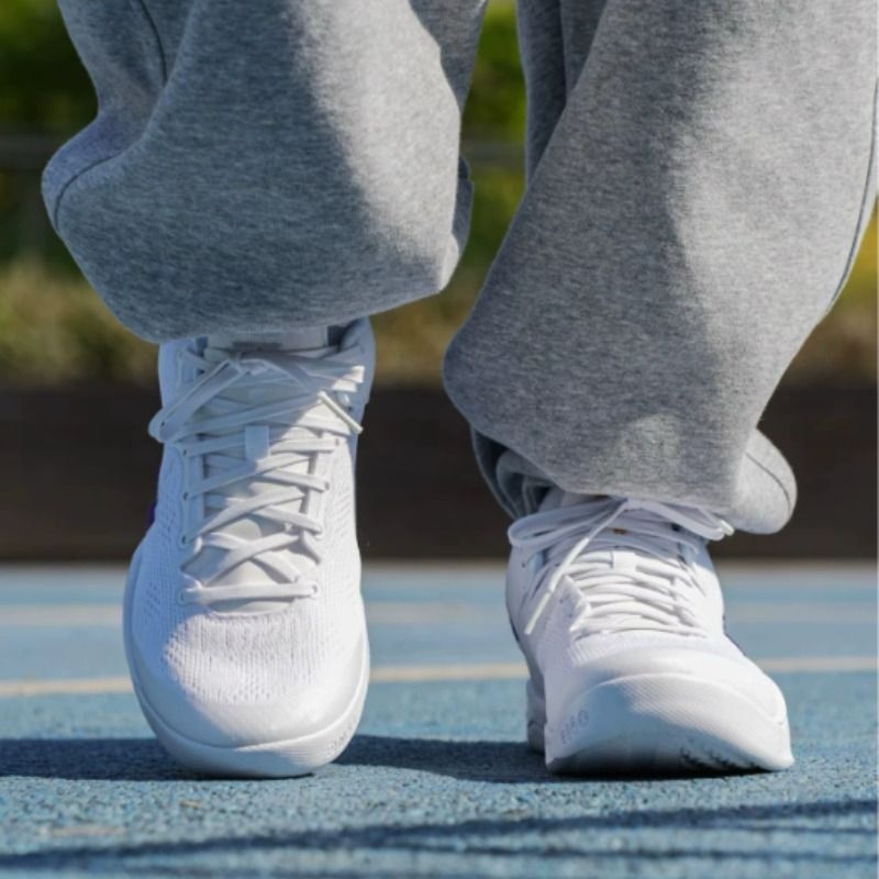 In Stock: Summer Kobe 8 Year of the Horse Versatile Low-Top Outdoor Basketball Shoes, Unisex Casual Sports Shoes In Stock: Summer Kobe 8 Year of the Horse Versatile Low-Top Outdoor Basketball Shoes, Unisex Casual Sports Shoes